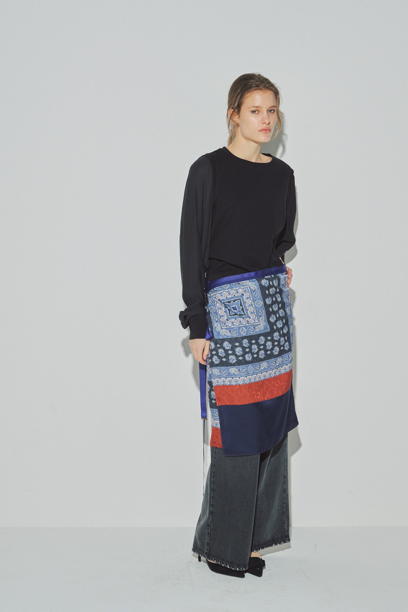 Fine Gather Sleeve Pullover