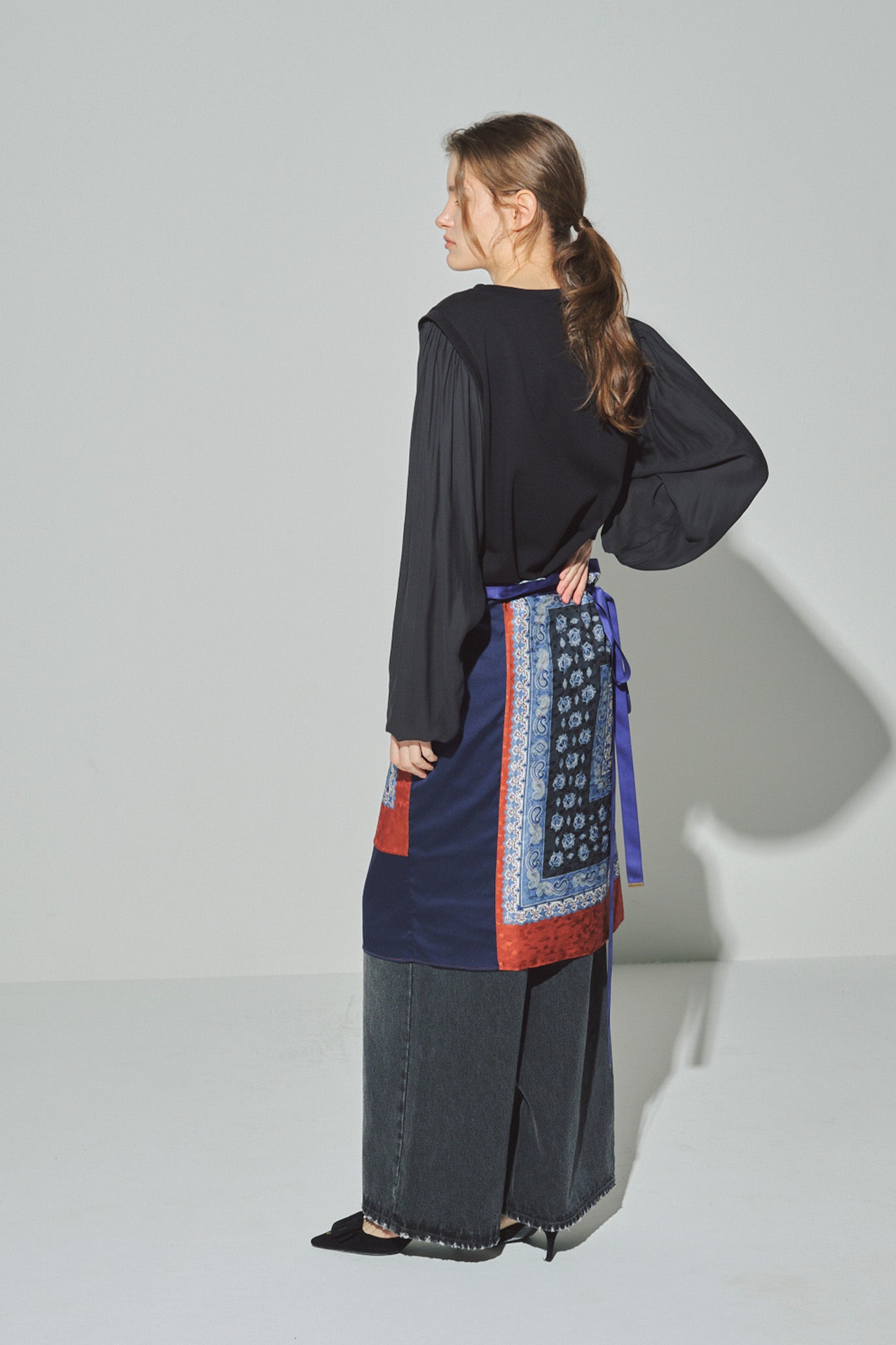 Fine Gather Sleeve Pullover