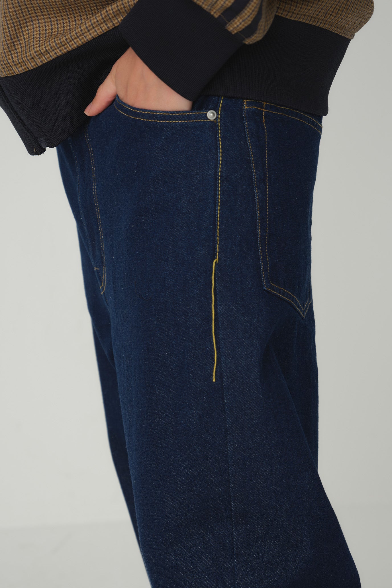 Semi-Flare Jeans