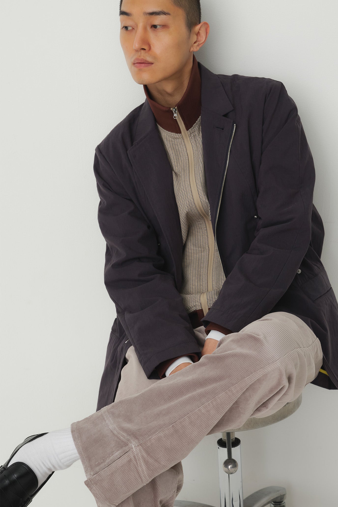 Semi-Flare Trousers