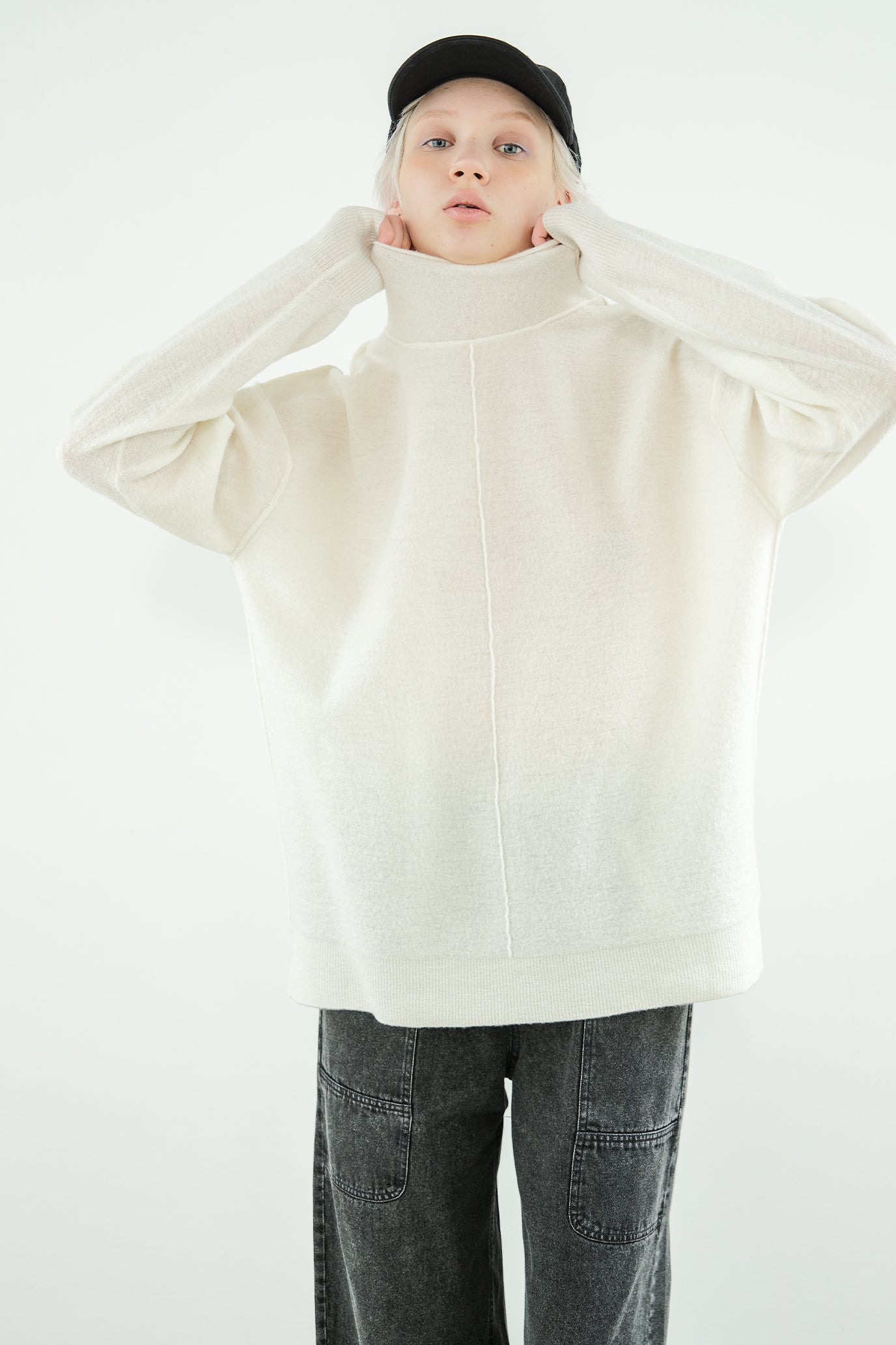 Compressed High Neck Pullover