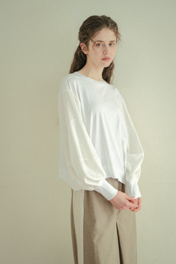 Curve Line T-Shirt