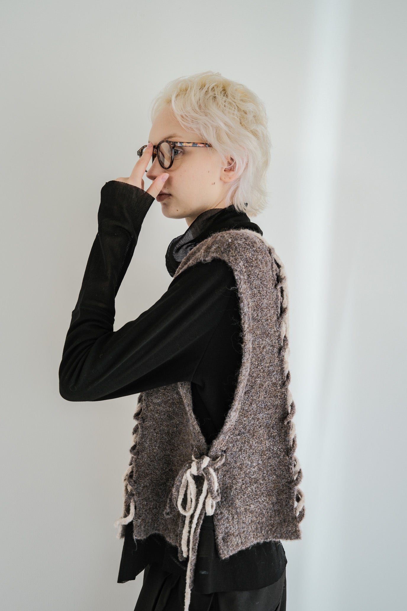 2-Way Stripe Slash Vest