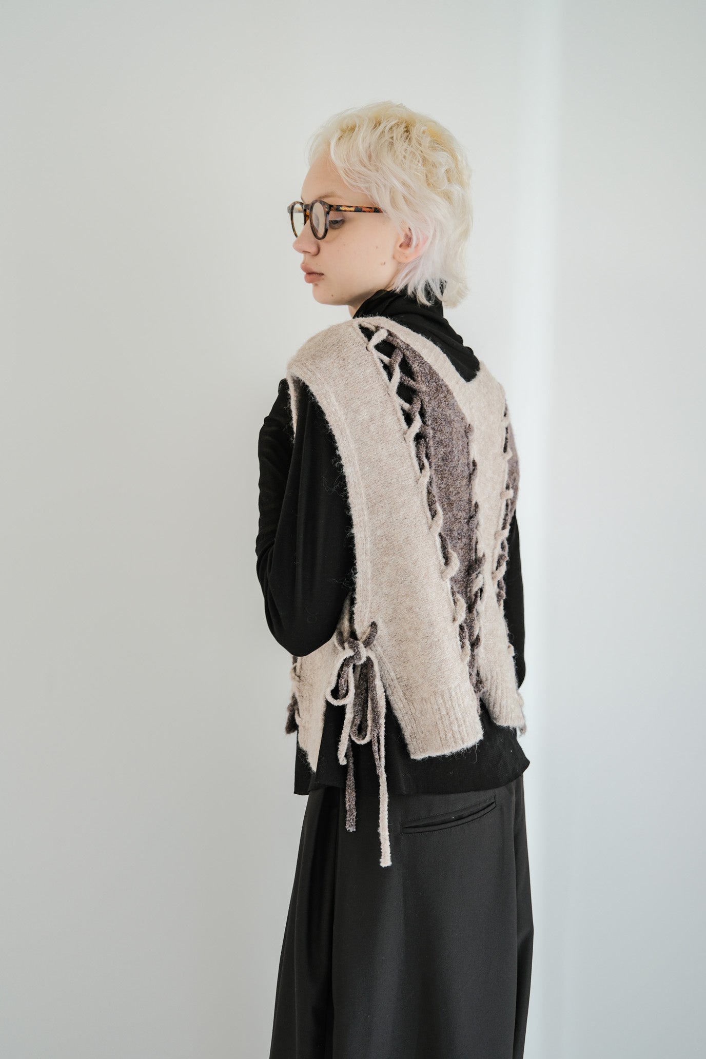 2-Way Stripe Slash Vest
