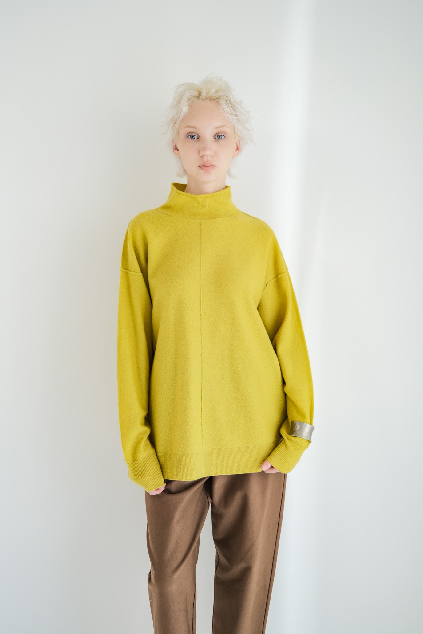 Compressed High Neck Pullover