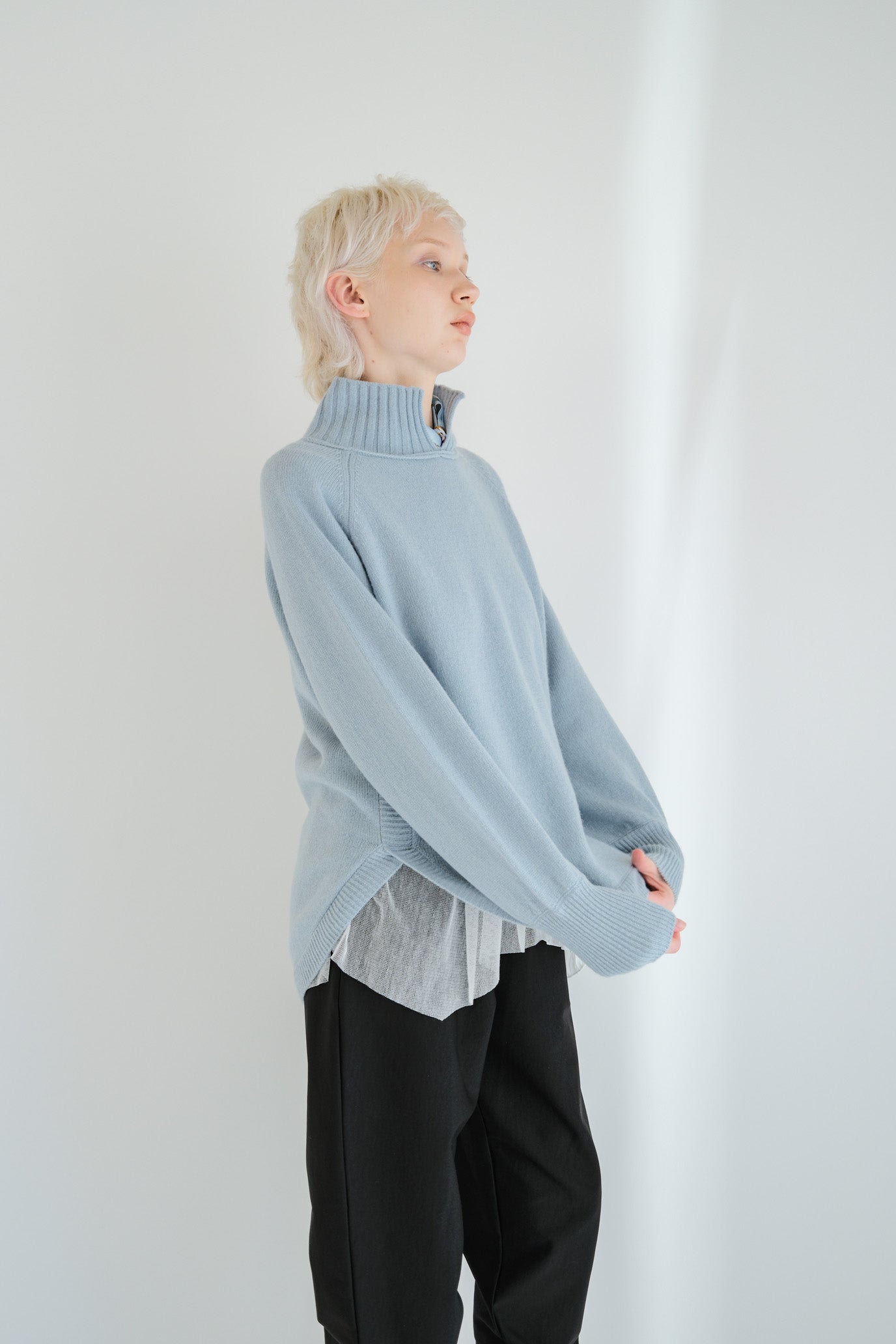 100% Wool Round Hem Pullover