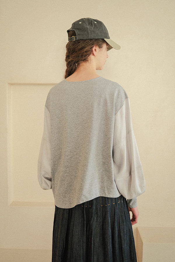 Curve Line T-Shirt