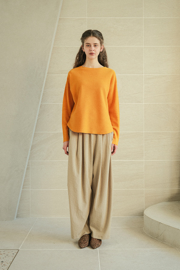 Side Tuck Trousers