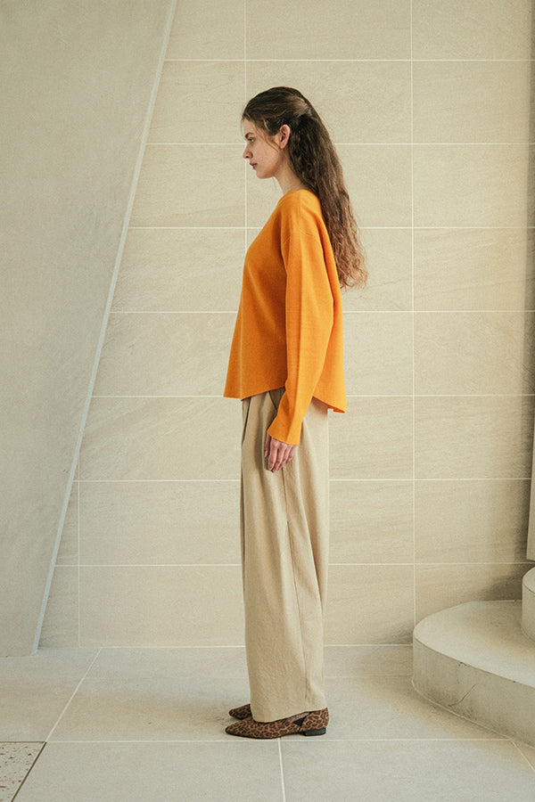 Side Tuck Trousers