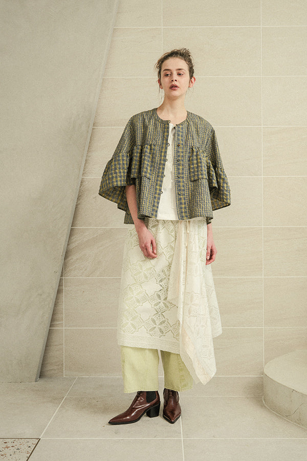 Voluminous Check Frill Blouse