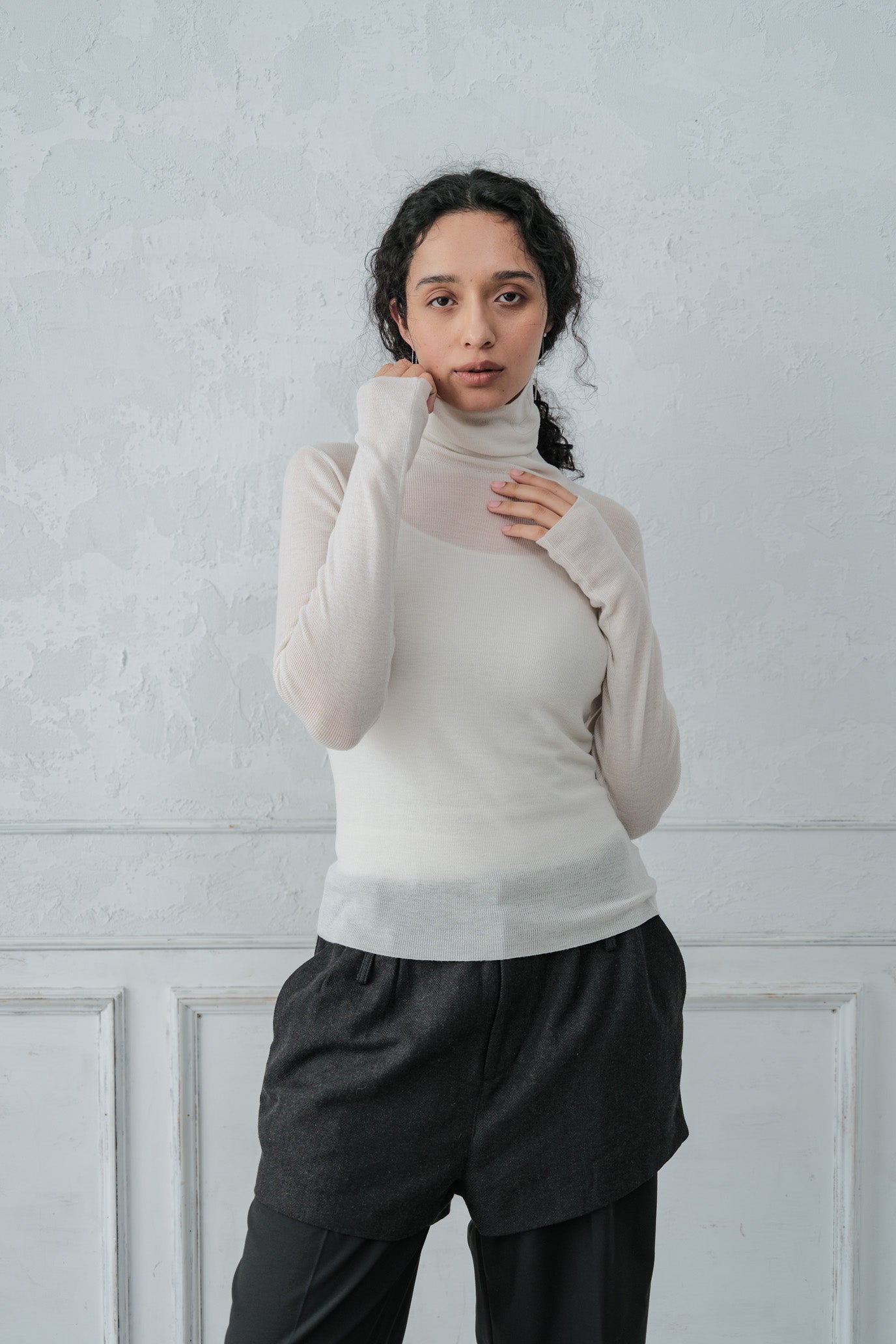 MOCOCHI Rib Turtleneck Pullover