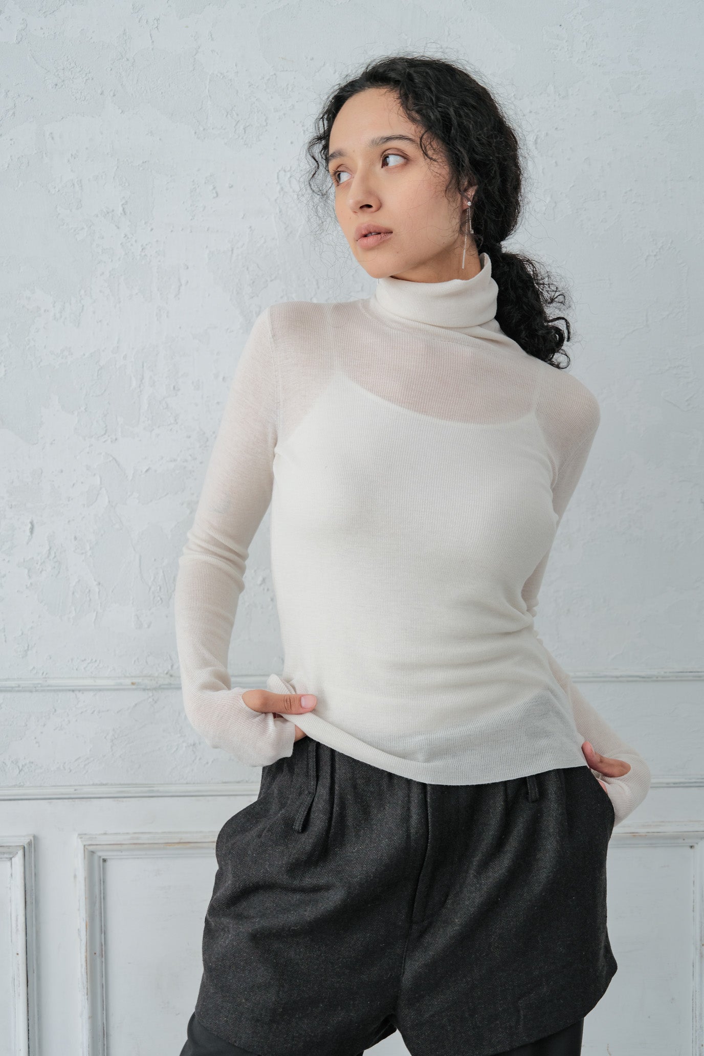 MOCOCHI Rib Turtleneck Pullover