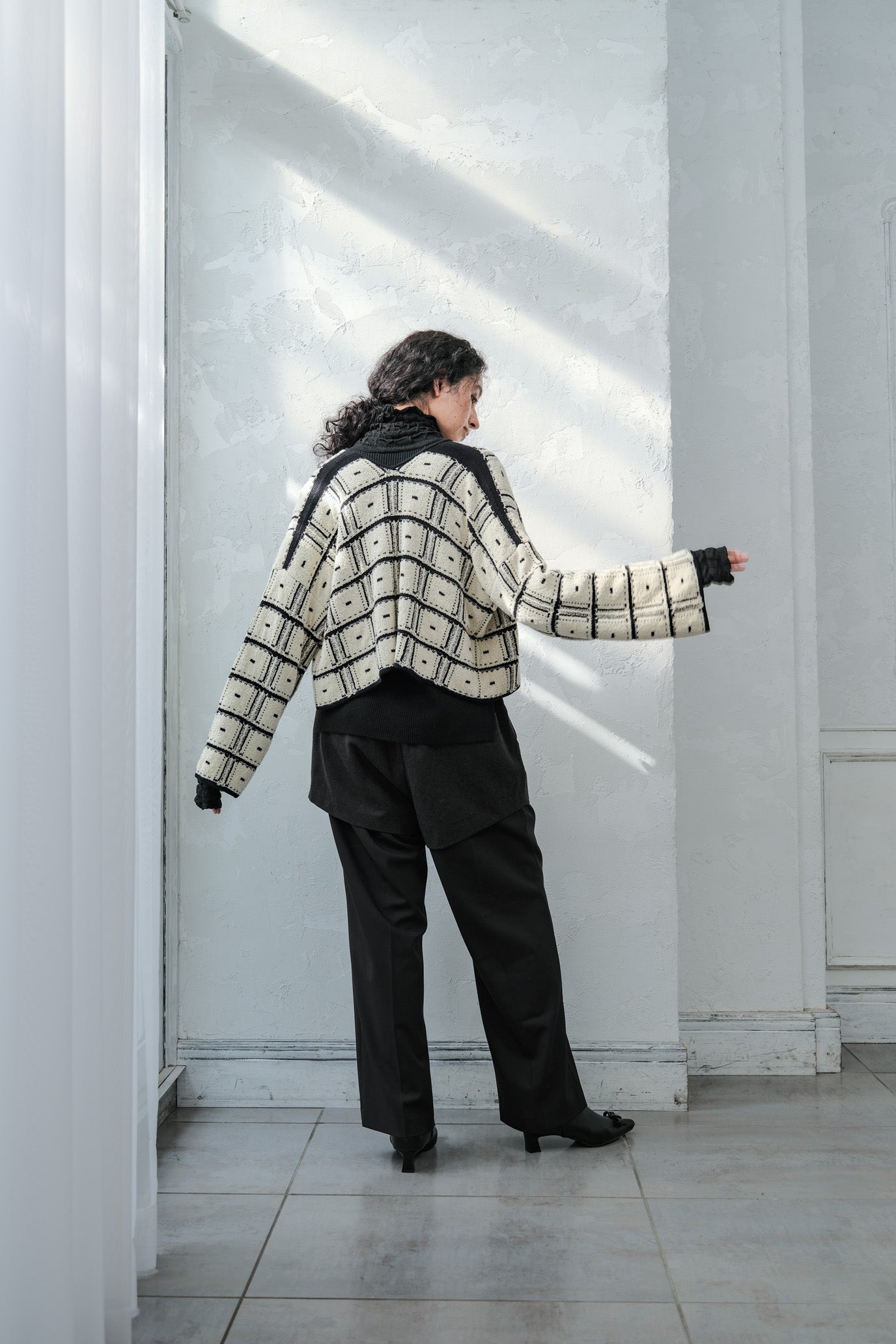 Reversible Geometric Drop Cardigan