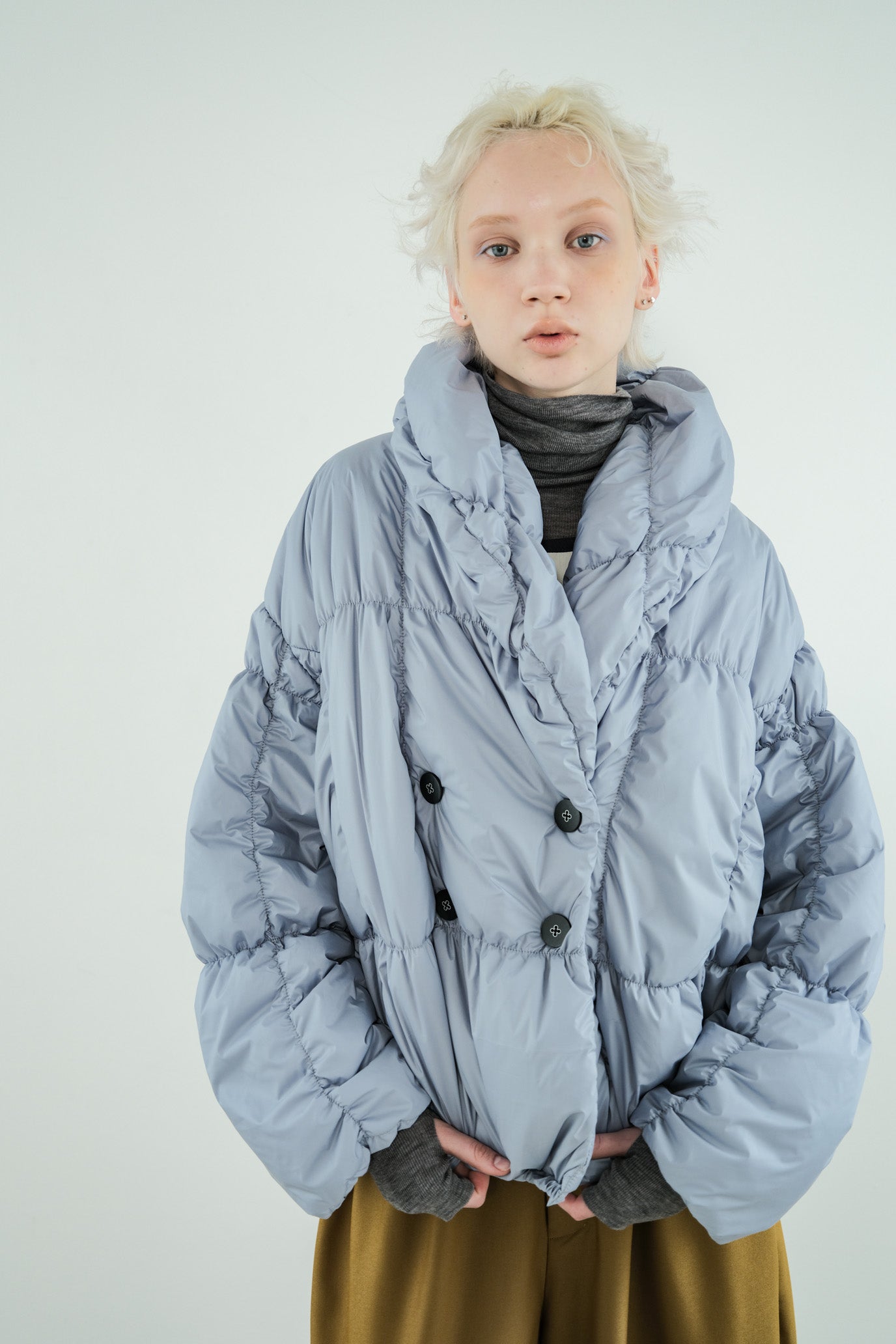 MOCOCHI Rib Turtleneck Pullover
