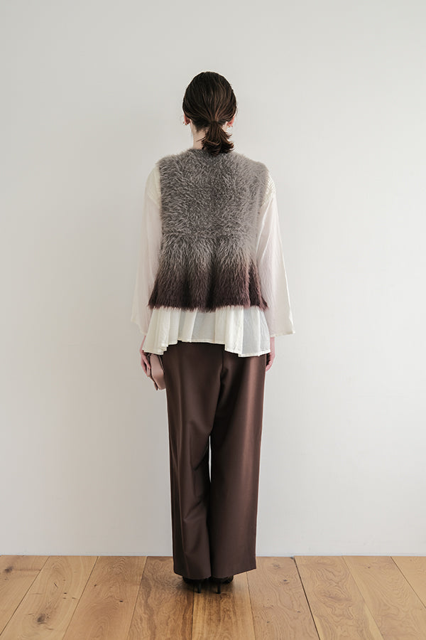Space-Dyed Feather Flare Vest