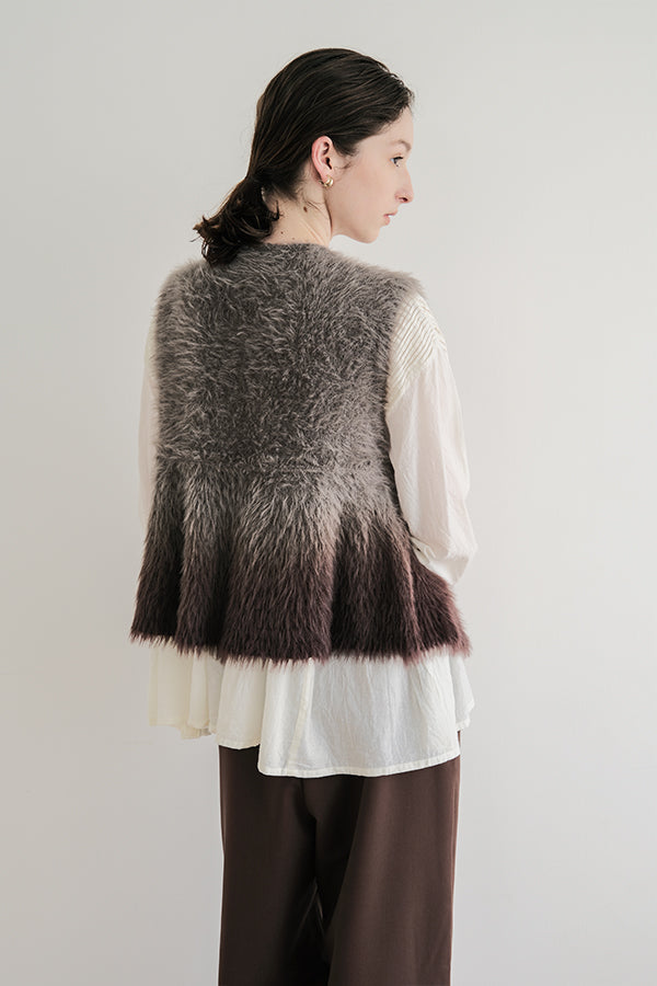Space-Dyed Feather Flare Vest