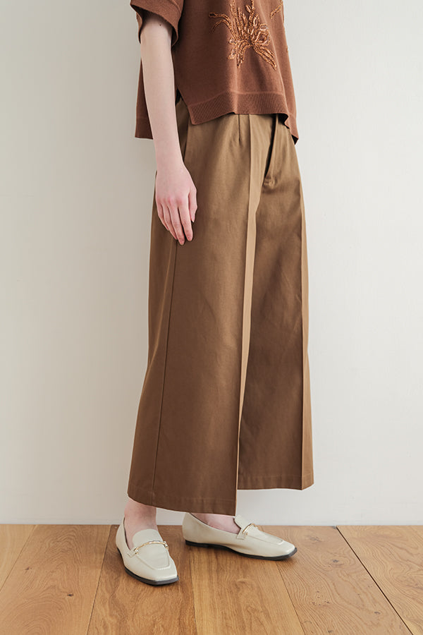 Wide-Leg Trousers