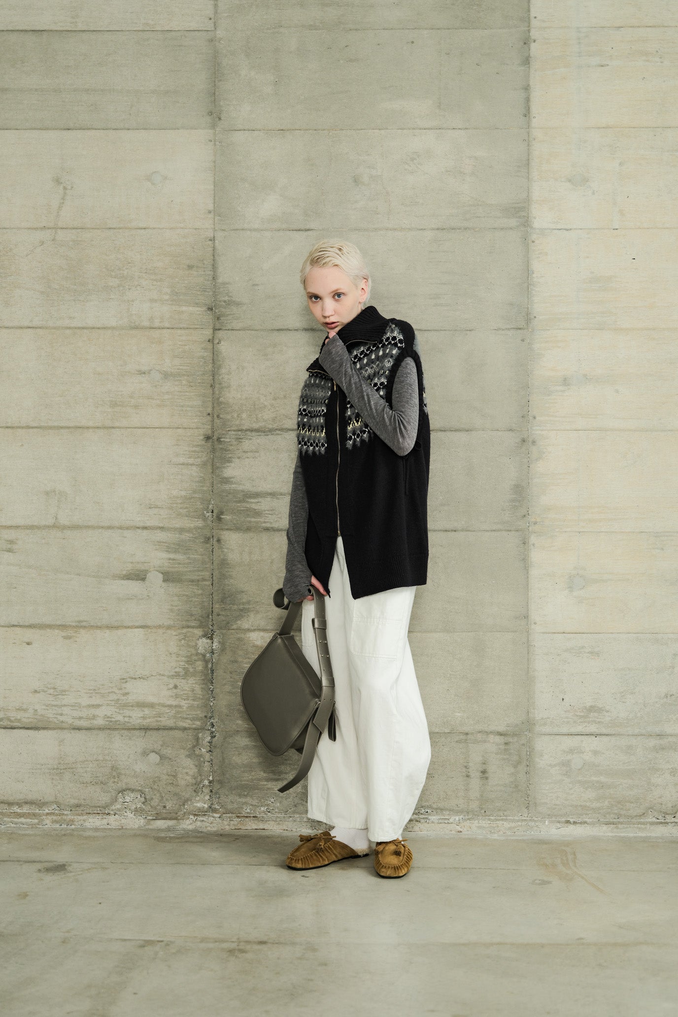 MOCOCHI Rib Turtleneck Pullover