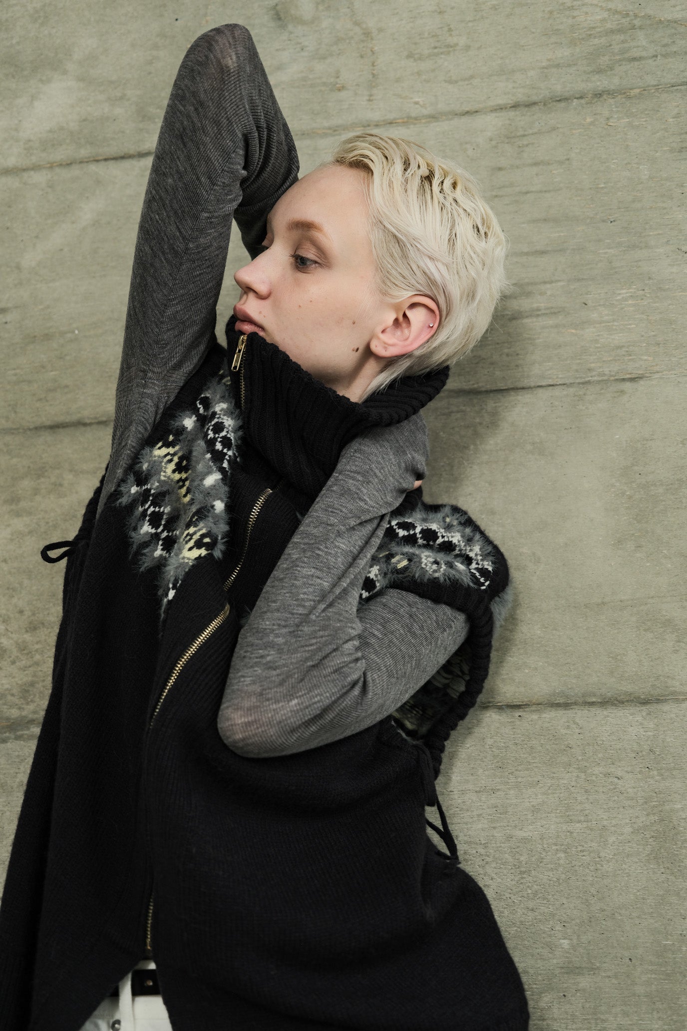 MOCOCHI Rib Turtleneck Pullover