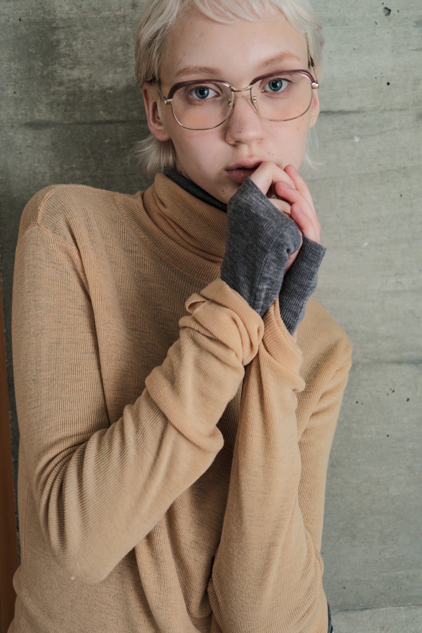 MOCOCHI Rib Turtleneck Pullover
