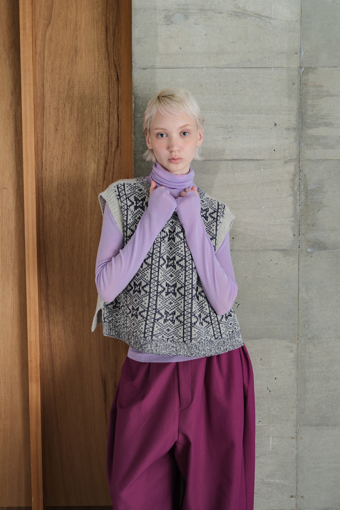 MOCOCHI Rib Turtleneck Pullover