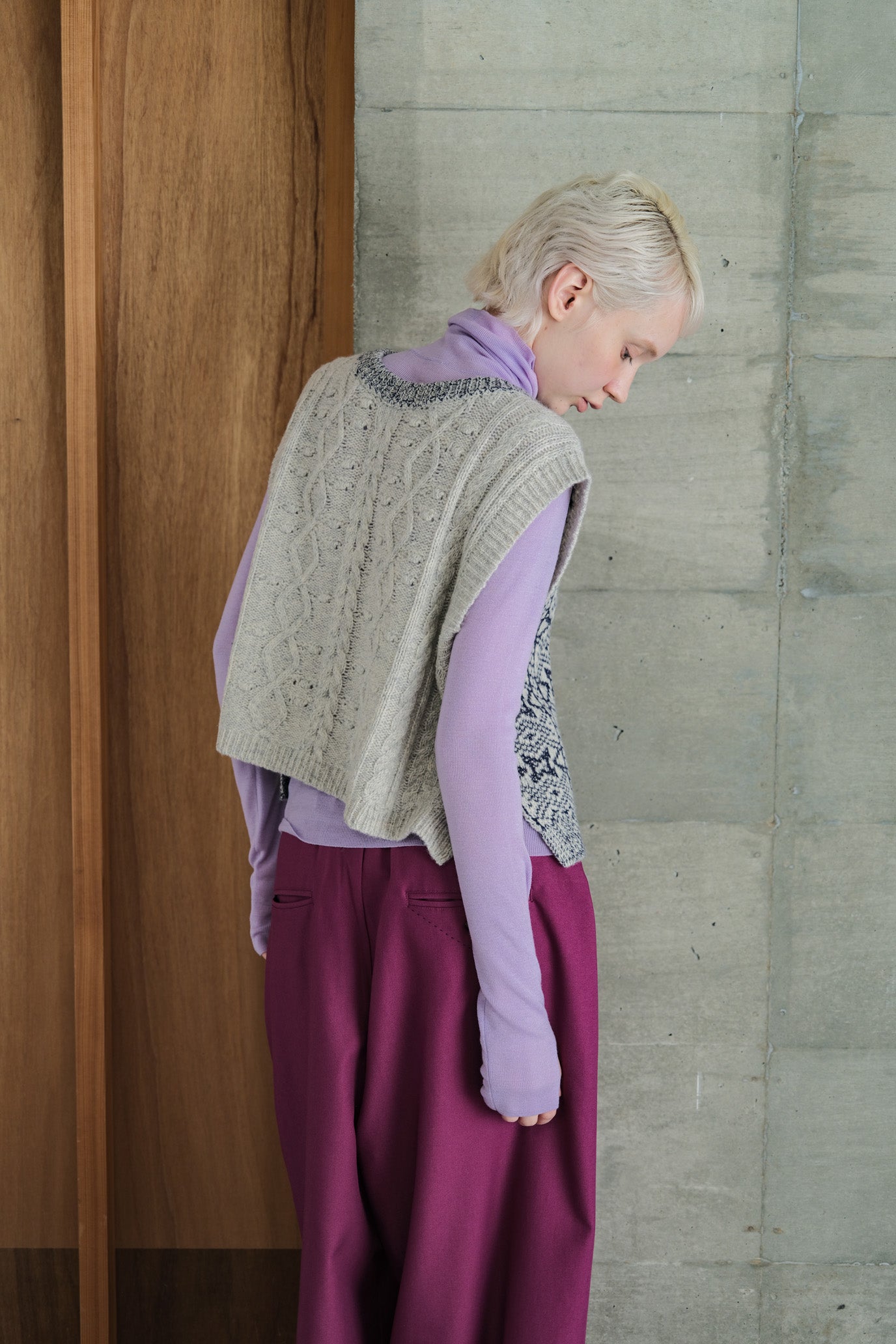 MOCOCHI Rib Turtleneck Pullover