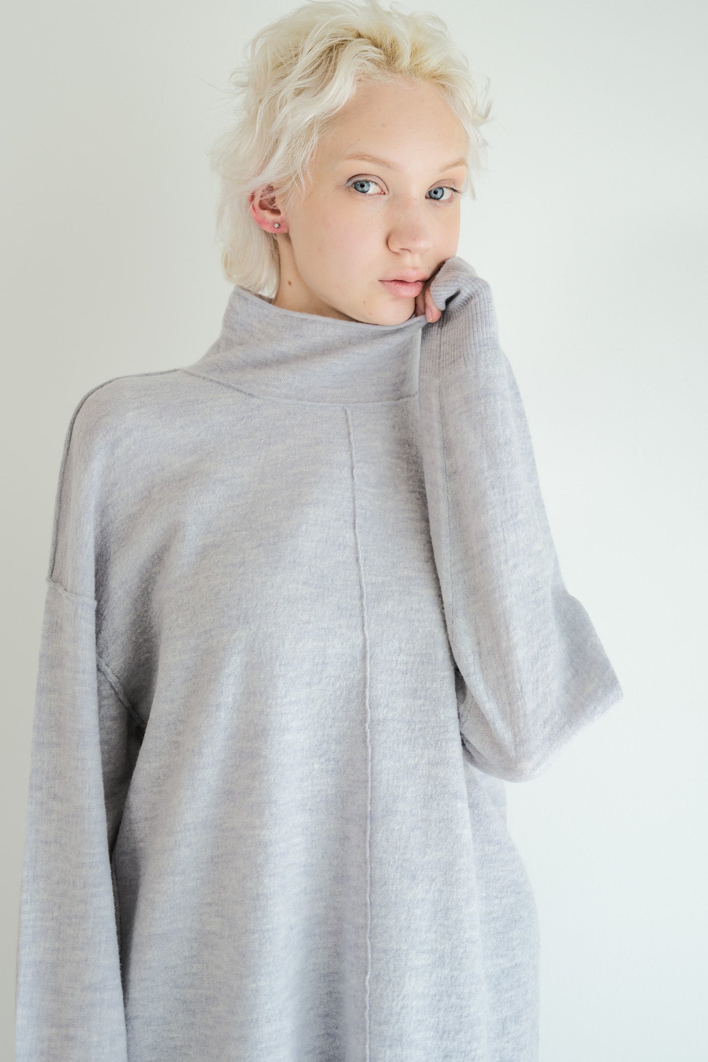 Compressed High Neck Pullover
