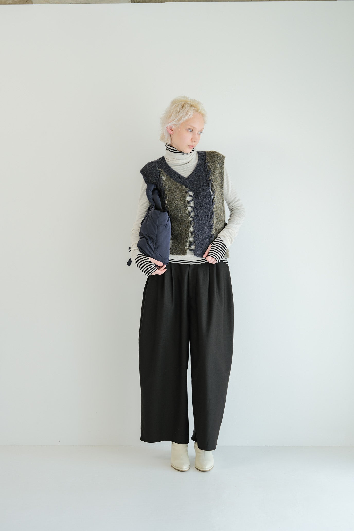 2-Way Stripe Slash Vest