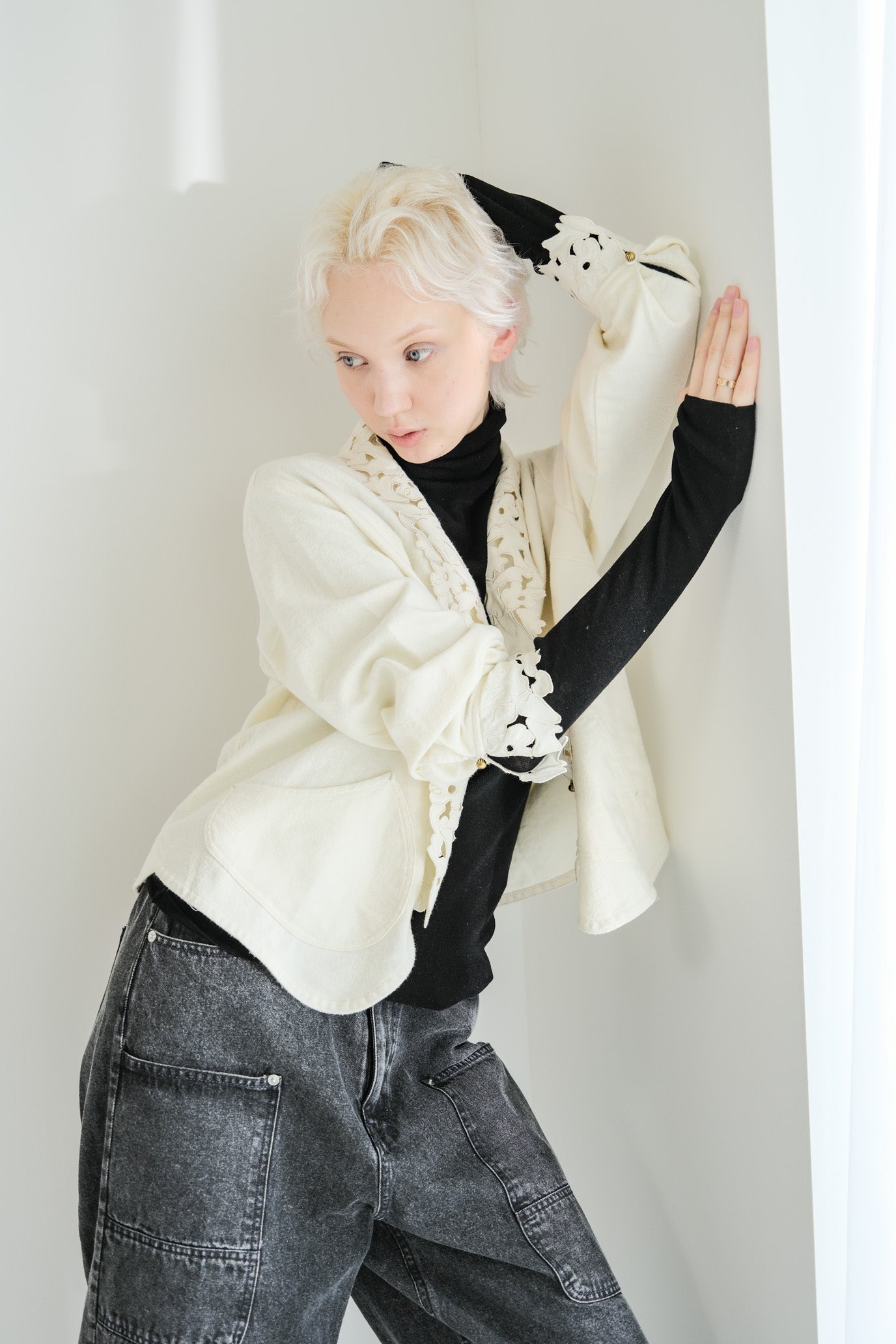 MOCOCHI Rib Turtleneck Pullover