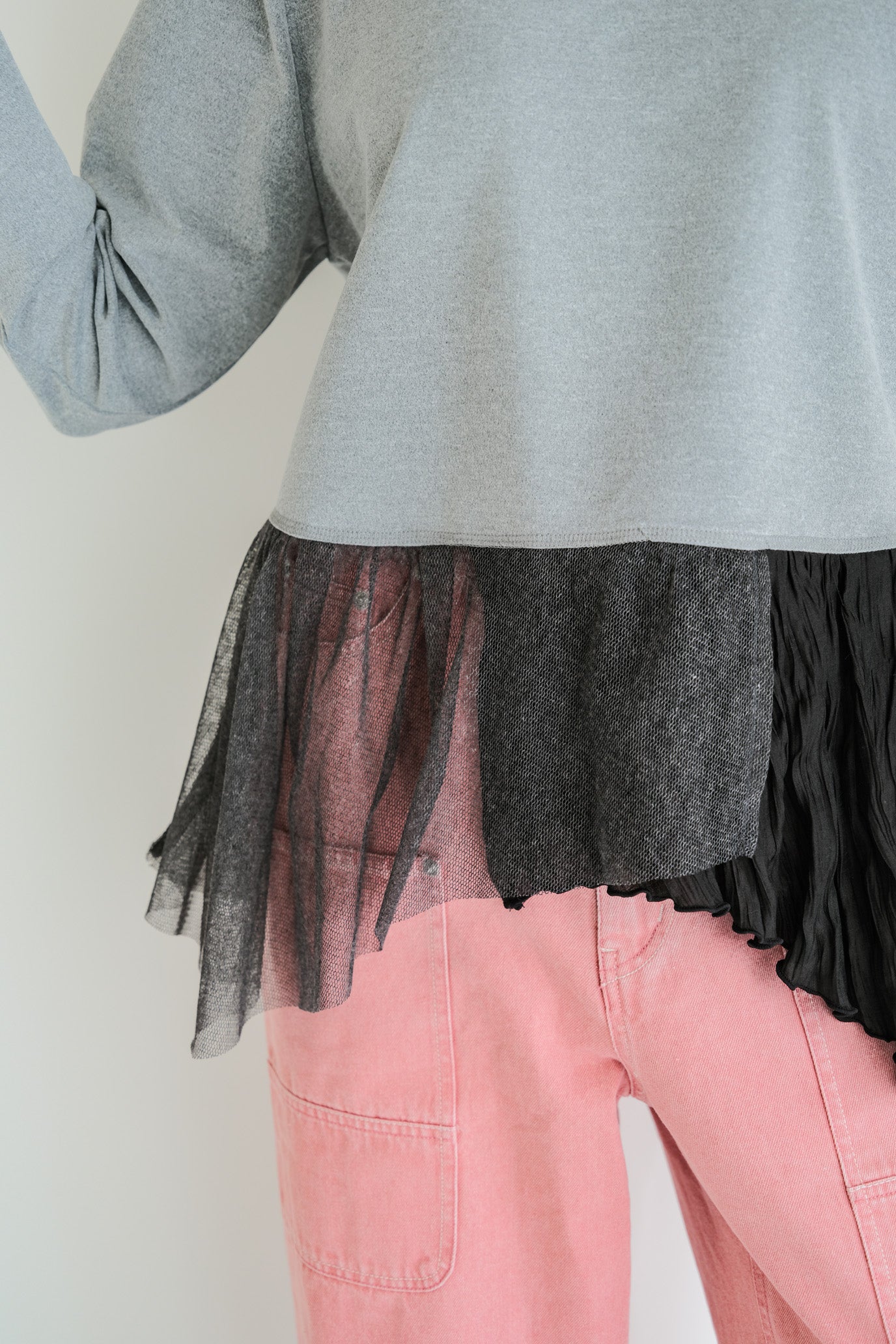 Tulle & Washed Peplum Pullover