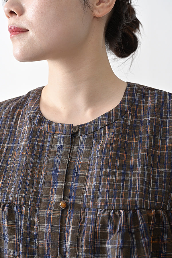 Voluminous Check Frill Blouse