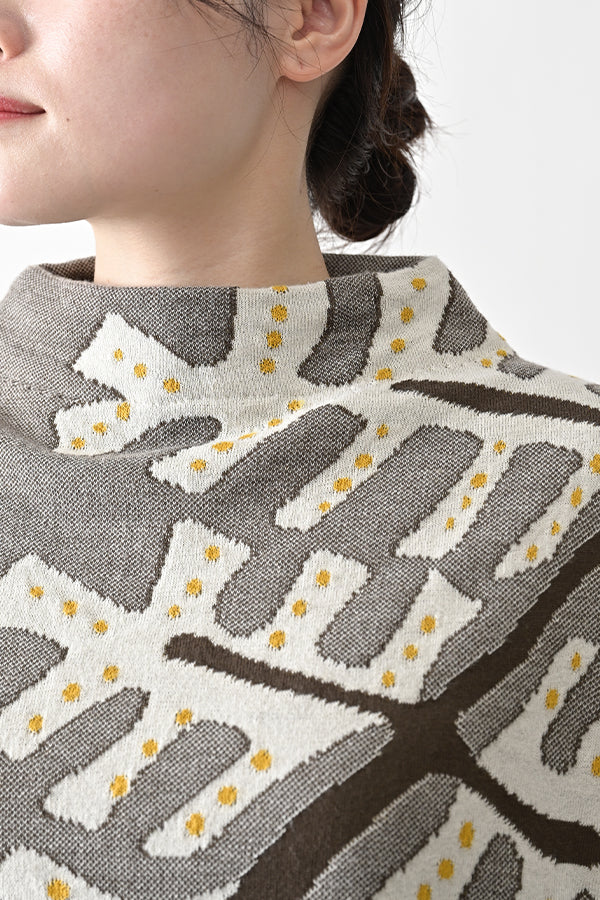 Linear Leaf Vest