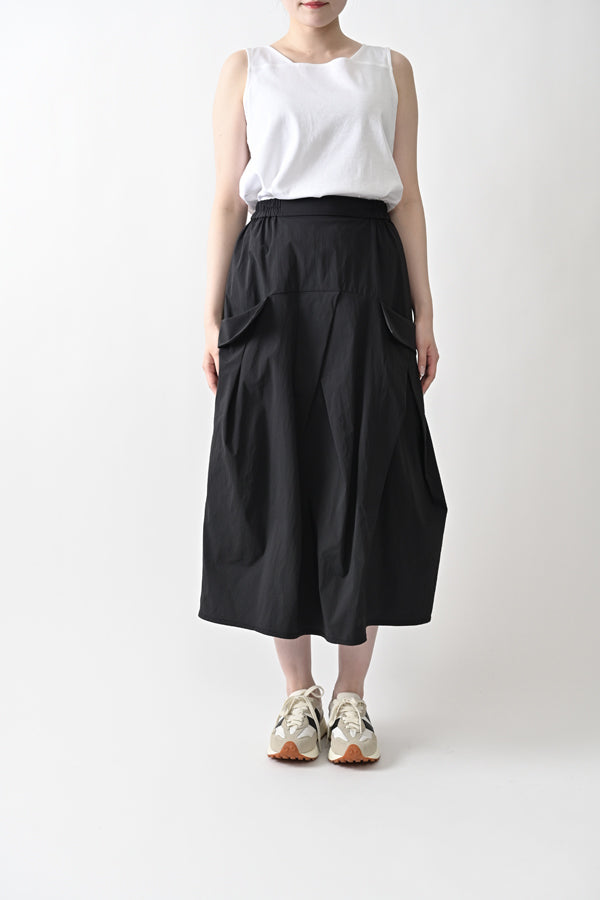 Dart Tuck Skirt