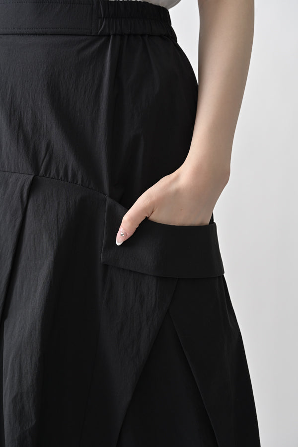 Dart Tuck Skirt