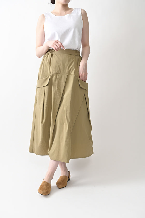 Dart Tuck Skirt