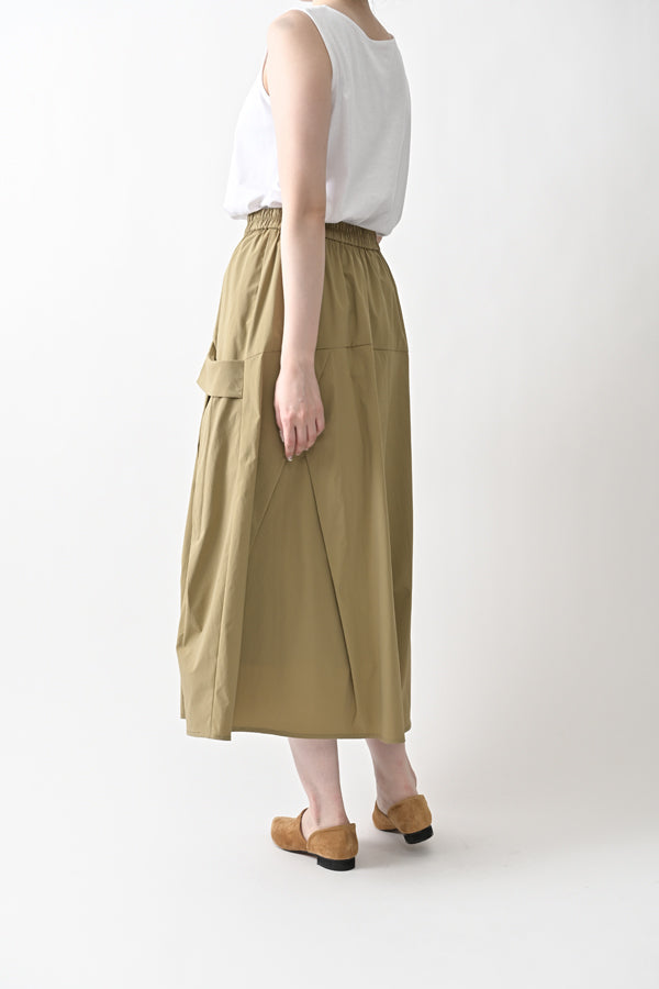 Dart Tuck Skirt