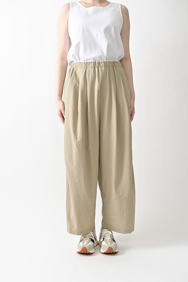 Side Tuck Trousers