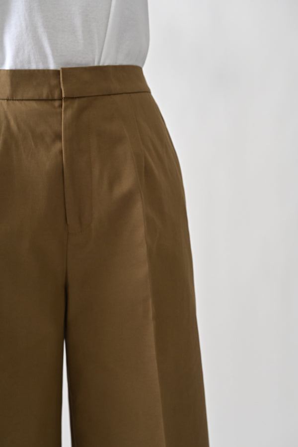 Wide-Leg Trousers