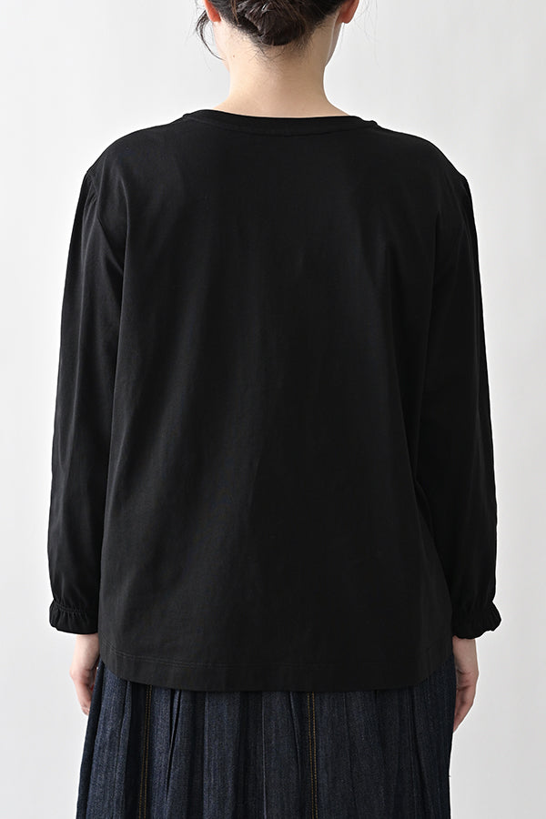 No. Gather Sleeve Pullover