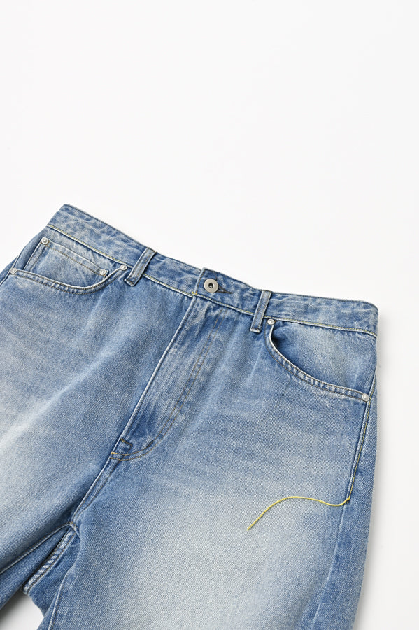 Semi-Flare Jeans