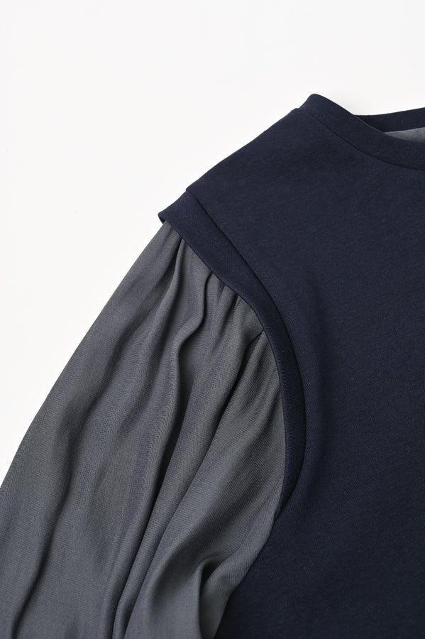 Fine Gather Sleeve Pullover