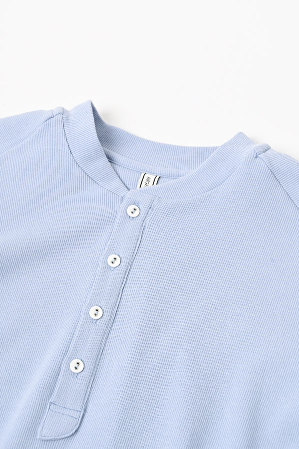 Henley Neck Round Hem Pullover