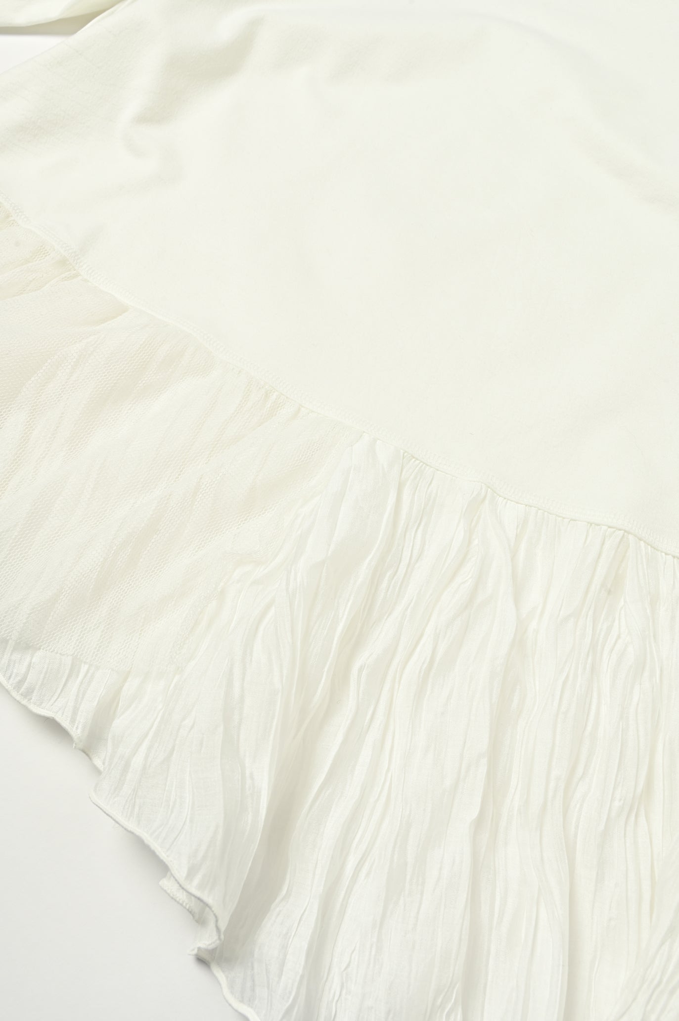 Tulle & Washed Peplum Pullover