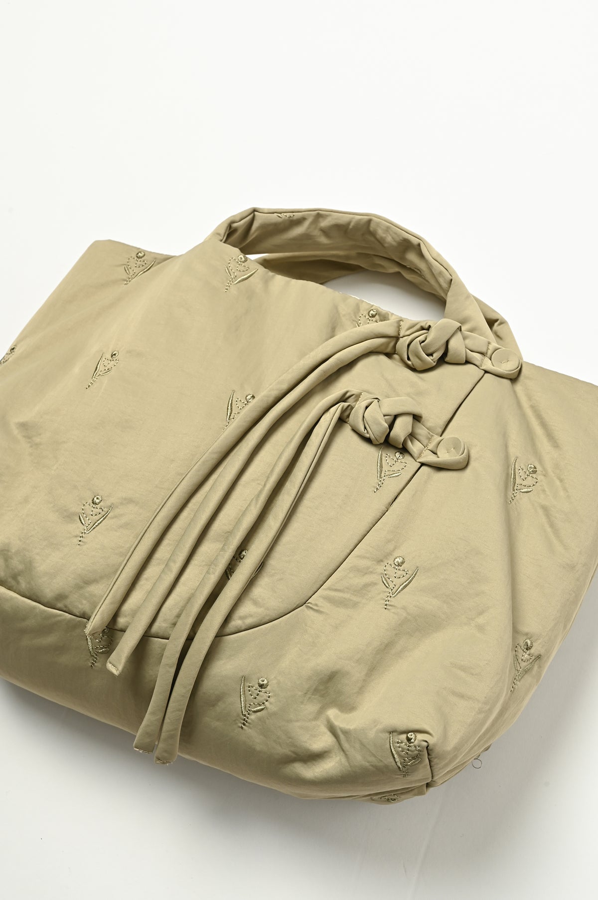 Tube Knot Embroidered Bag