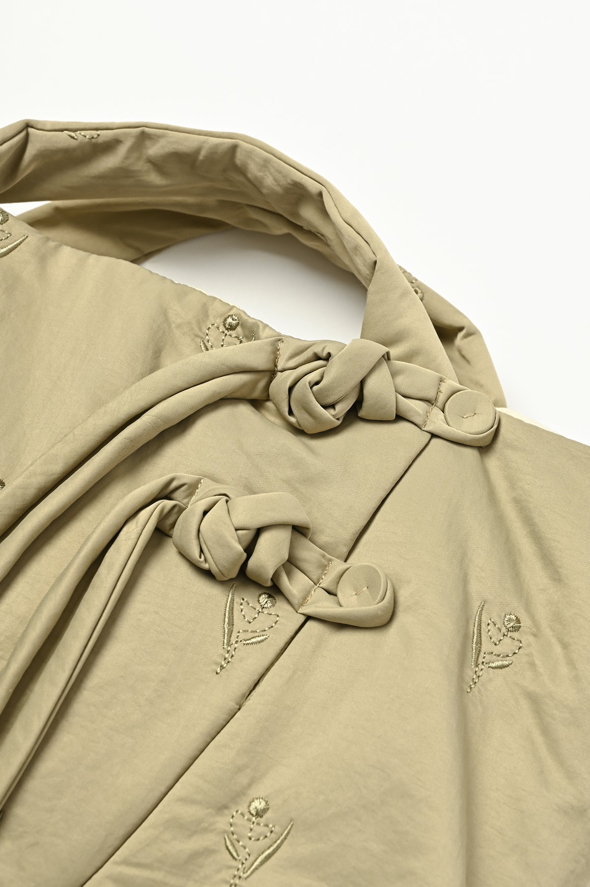 Tube Knot Embroidered Bag
