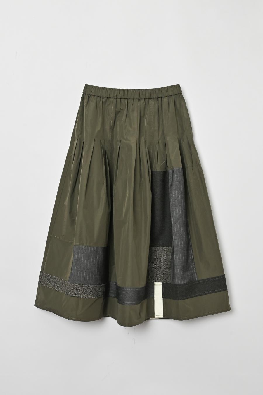 Memory Taffeta Tuck Skirt