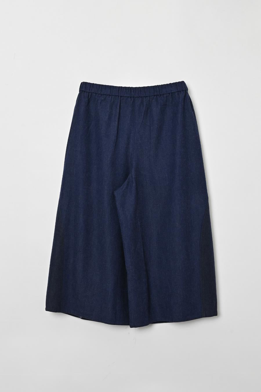Form Cropped Pants