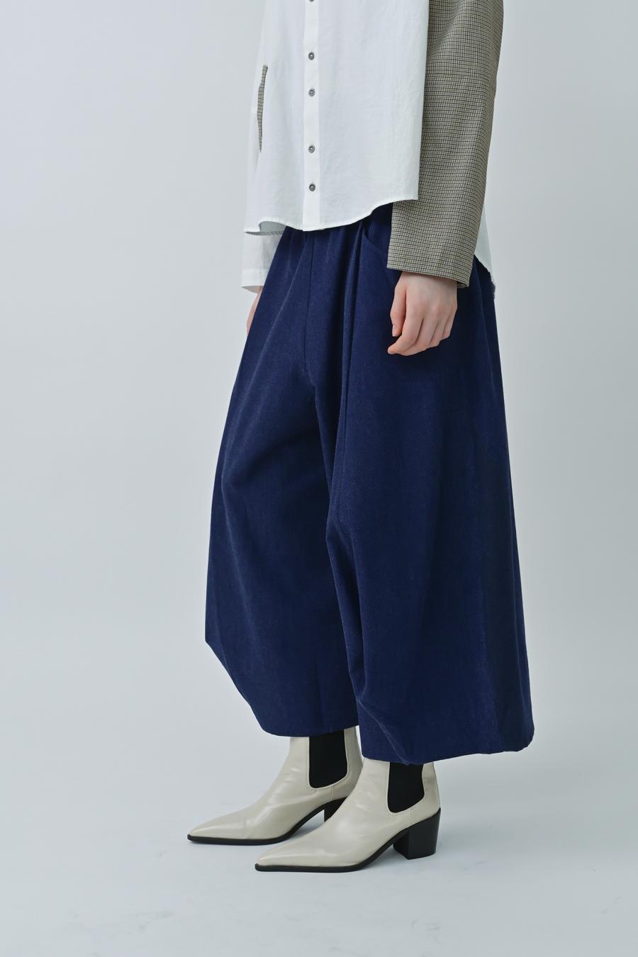 Form Cropped Pants