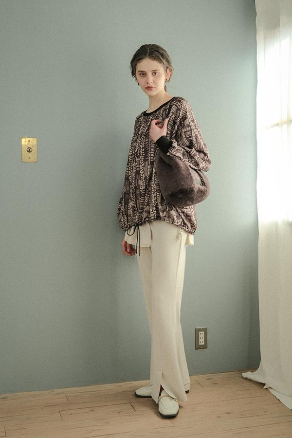 Cable Print Raglan Pullover