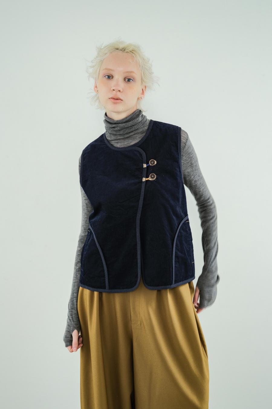 Block Reversible Vest
